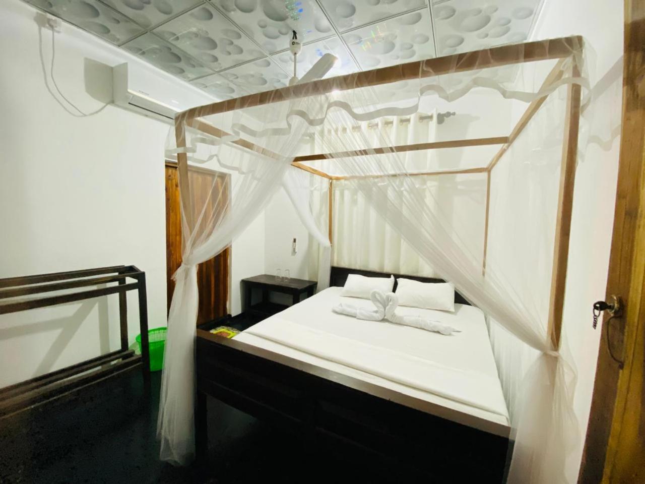 Kingly Aroma Hotel Arugam Bay Exterior photo