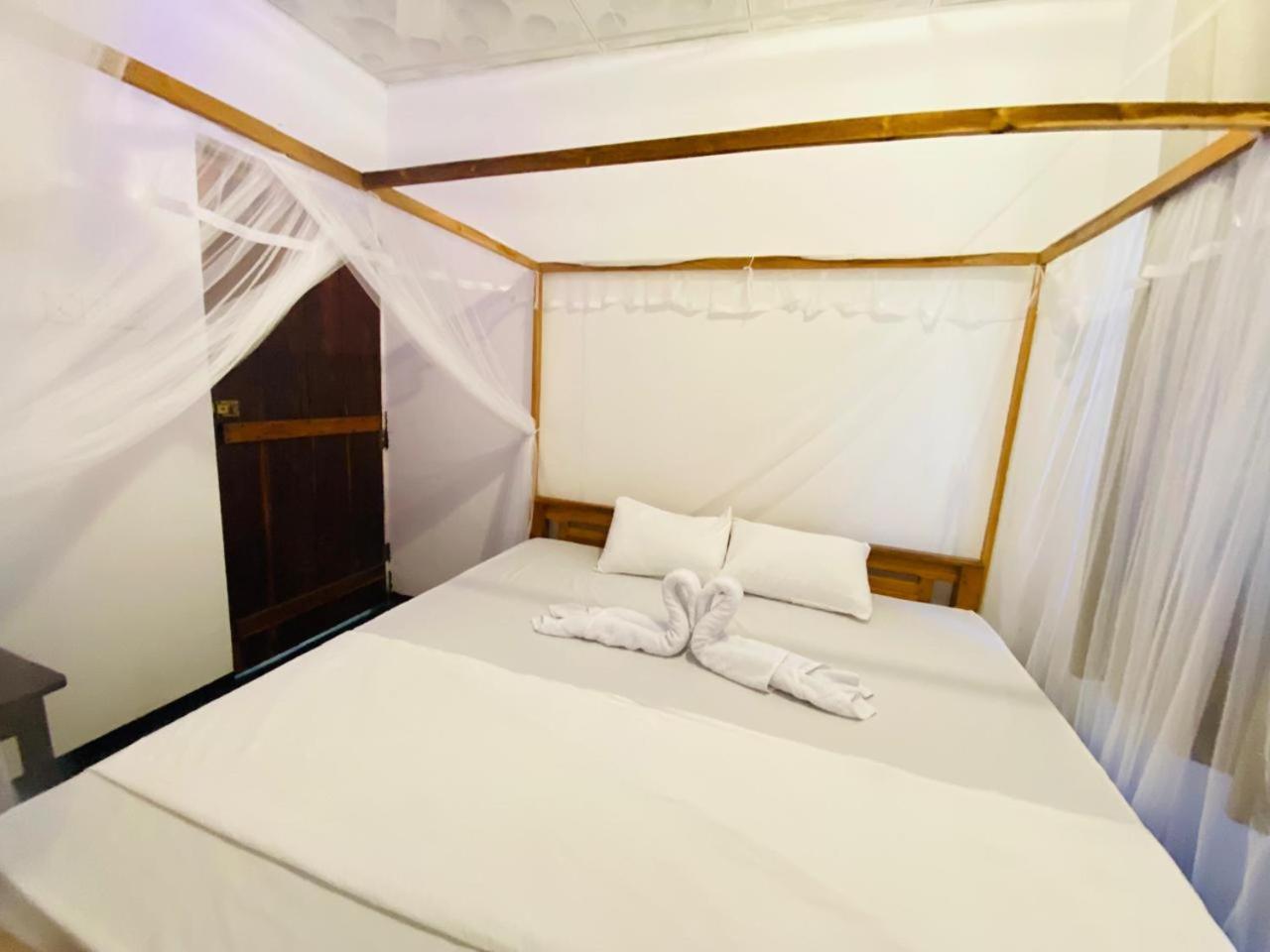Kingly Aroma Hotel Arugam Bay Exterior photo